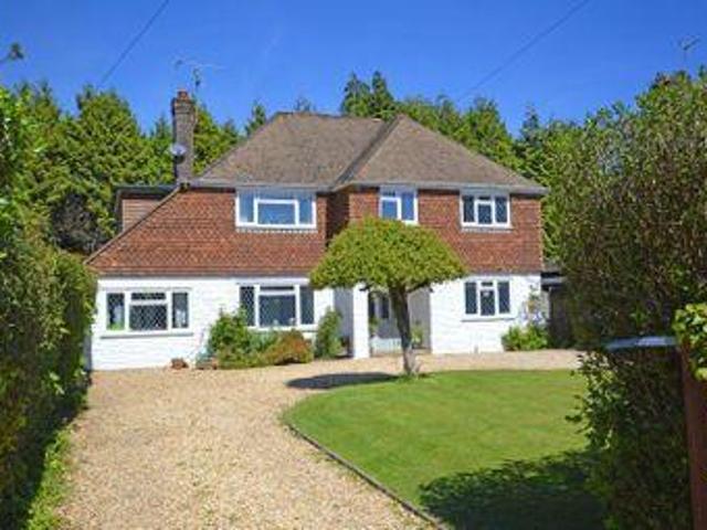 House for sale in Fole, Surrey