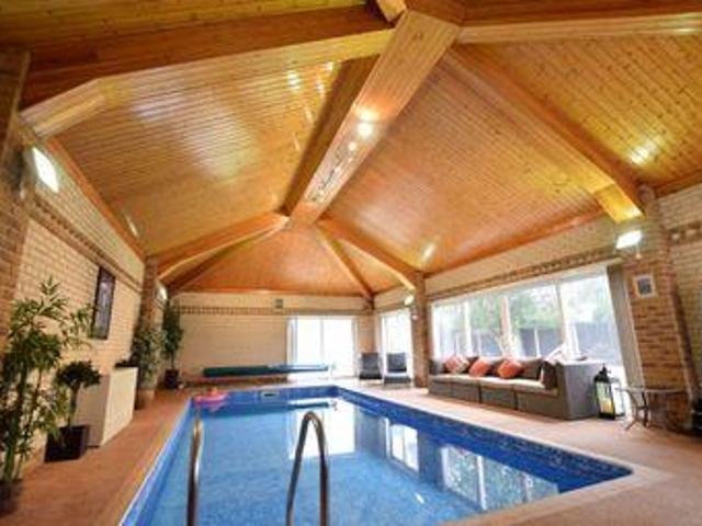 House for sale in Dale Hill, Essex
