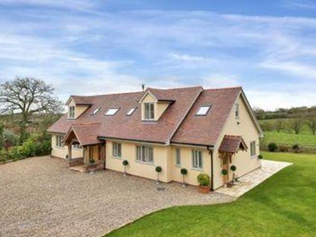 House for sale in Stone, Baswich