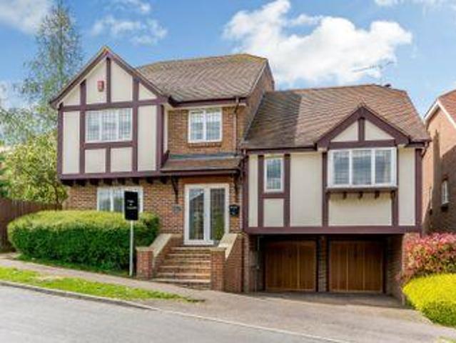 House for sale in Potters Bar, Hertfordshire