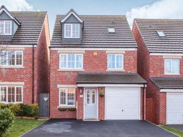 House for sale in Pontefract, West Yorkshire