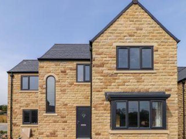 House for sale in Ossett, West Yorkshire