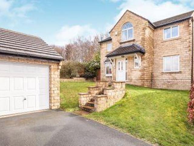 House for sale in Heckmondwike, West Yorkshire