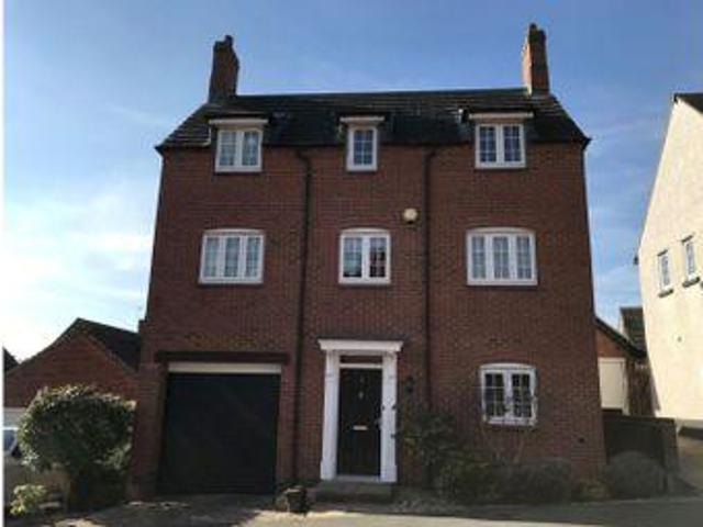 House for sale in Elmfield, Leicestershire