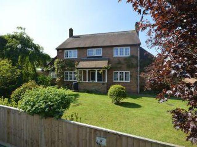 House for sale in Aylesbury, Buckinghamshire