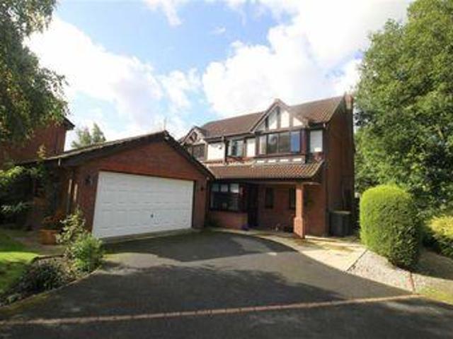 House for sale in Higher Bartle, Lancashire