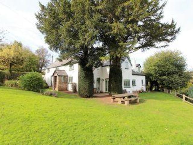 House for sale in Llanbadoc, Wales