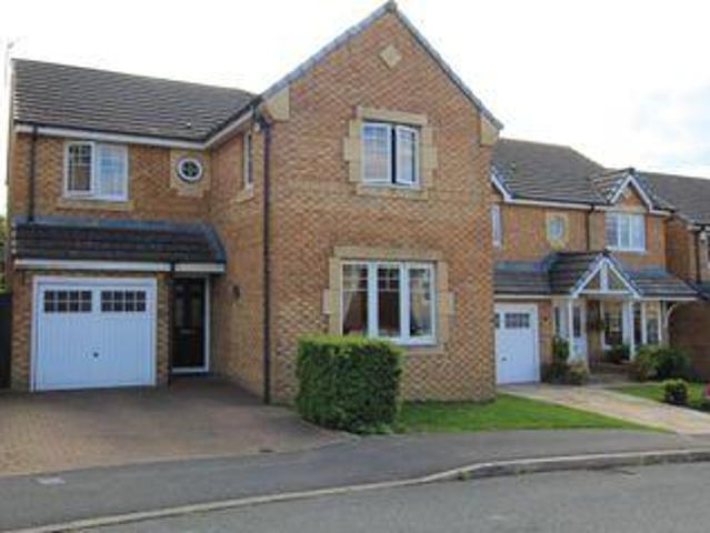 House for sale in Charlesworth, East Midlands