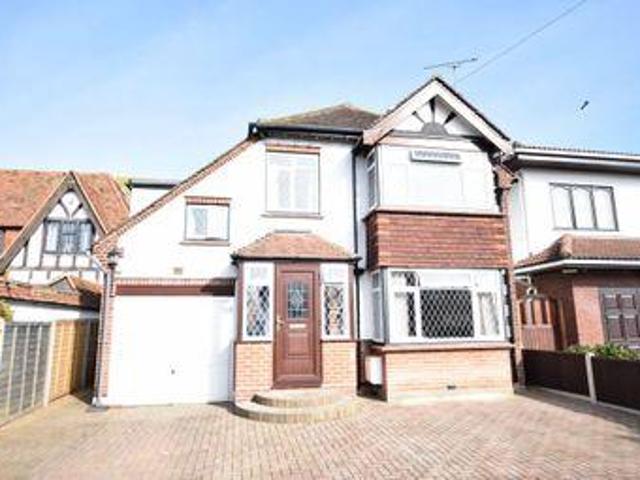 House for sale in Dale Hill, Essex