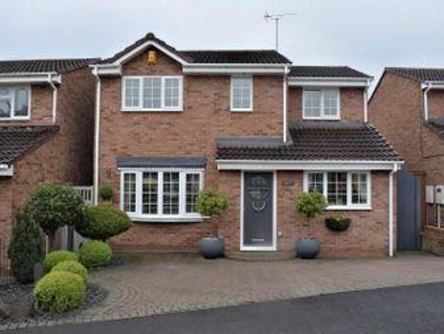 House for sale in Camp Hill, Warwickshire