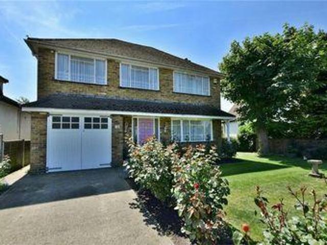 House for sale in Iver