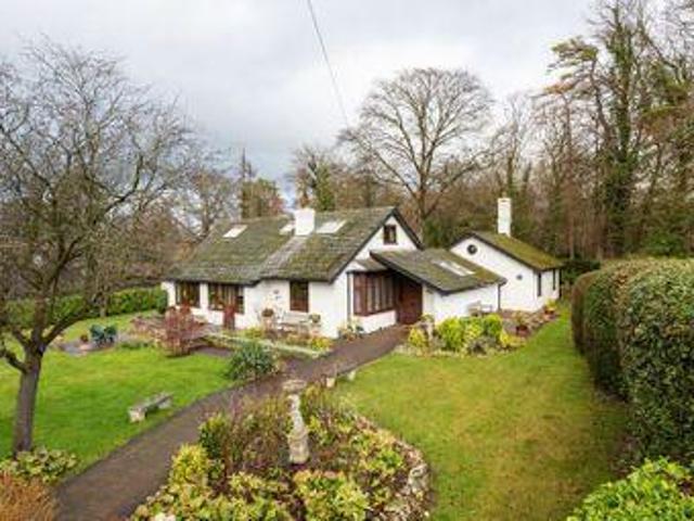 House for sale in Pachesham Park, Surrey