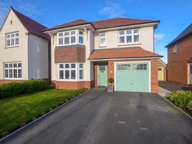 House for sale in Ellesmere Port, Cheshire West and Chester