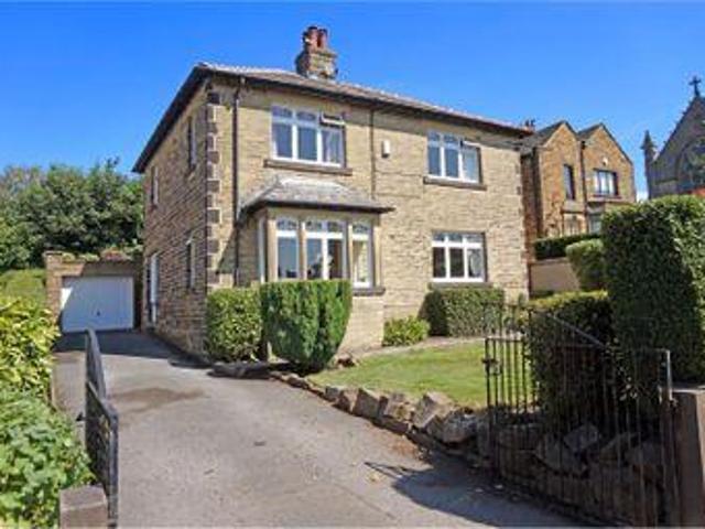 House for sale in Halifax, West Yorkshire