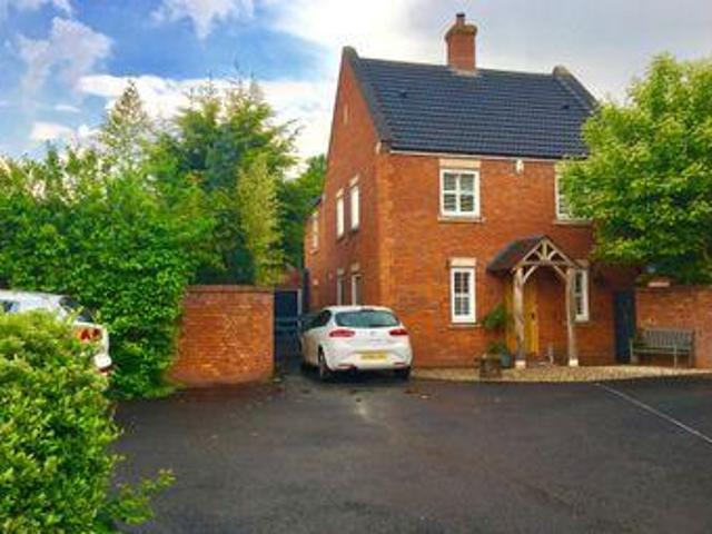 House for sale in Tewkesbury, Gloucestershire
