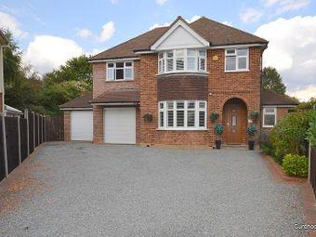 House for sale in Lower Halliford, Surrey