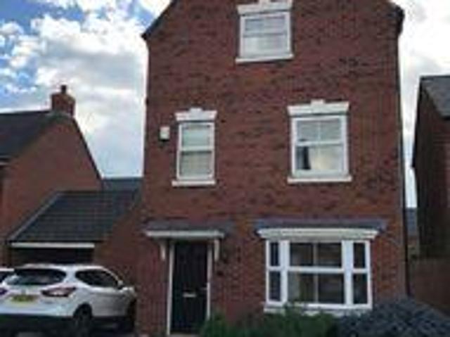 House for sale in Camp Hill, Warwickshire