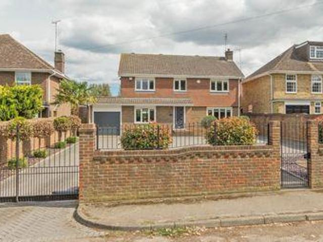 House for sale in Oad Street, Kent