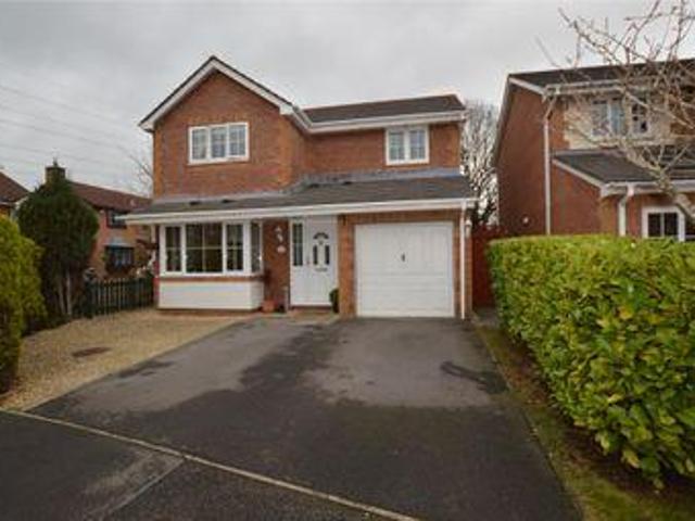 House for sale in Feckenham, City Of Bristol