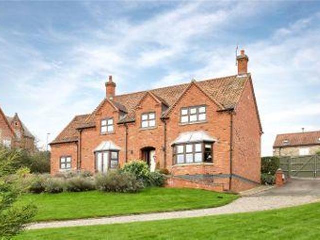 House for sale in Potters Corner, East Midlands