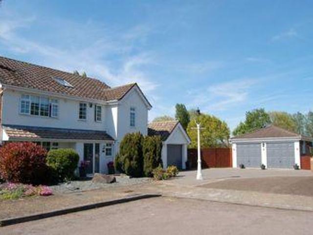 House for sale in Northampton, Northamptonshire