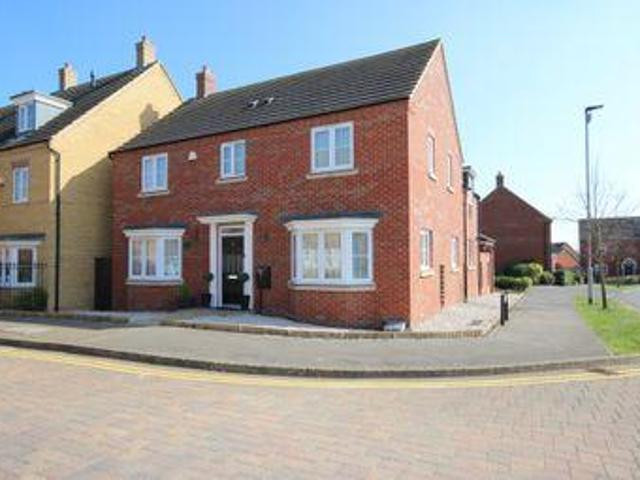 House for sale in Bedford