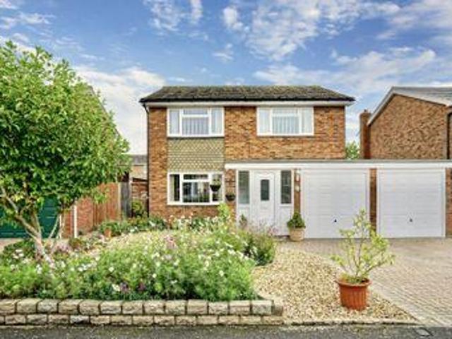 House for sale in Lyons, Greater London