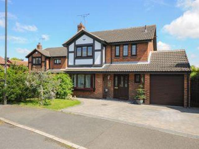 House for sale in Loundsley Green, East Midlands