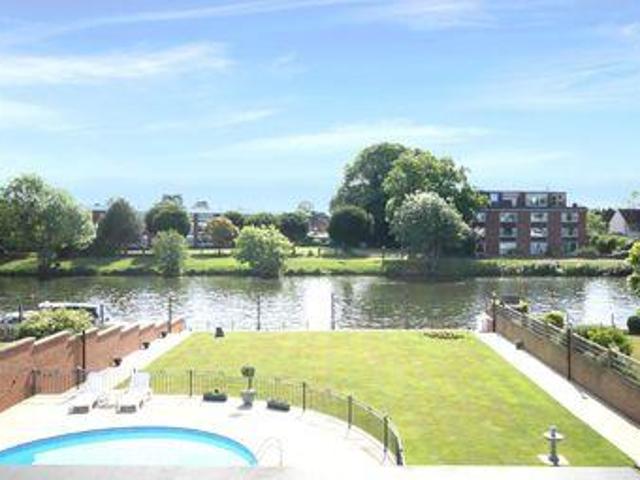 House for sale in Staines, Surrey