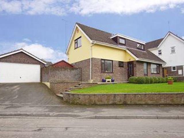 House for sale in Feckenham, City Of Bristol
