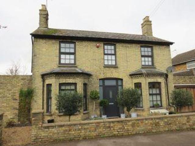 House for sale in King's Walden, Hertfordshire
