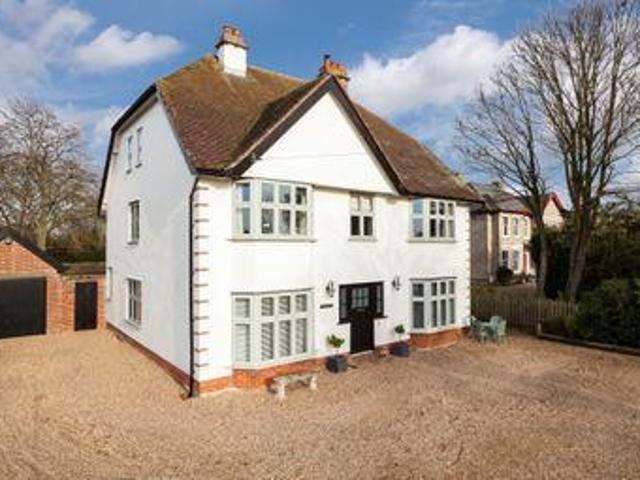House for sale in Chelmondiston, Suffolk