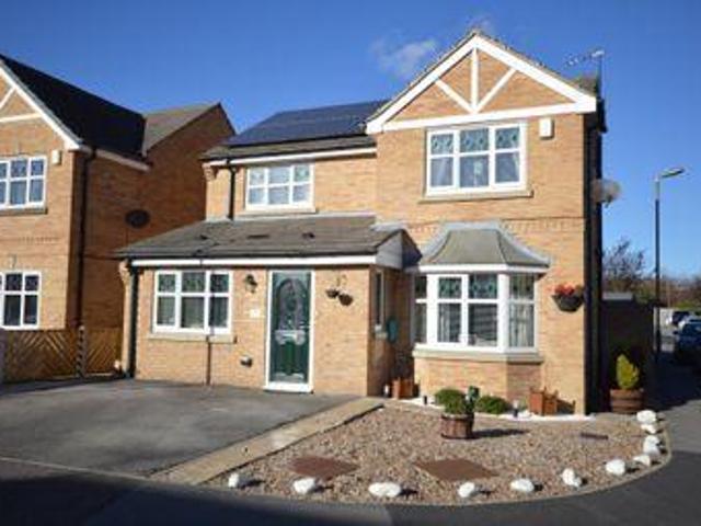 House for sale in Castleford, West Yorkshire