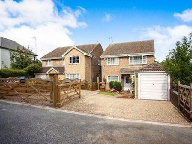 House for sale in Monks Orchard, Kent