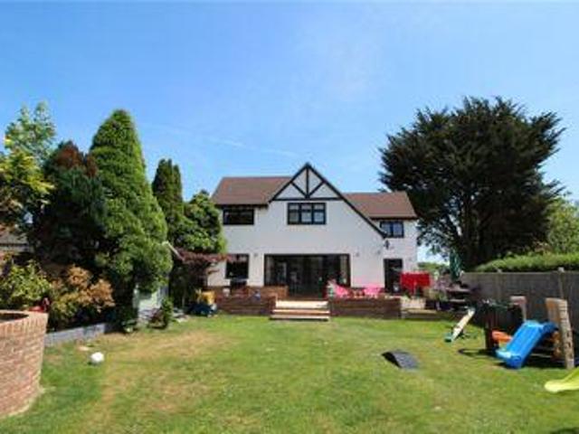 House for sale in Worthing, West Sussex
