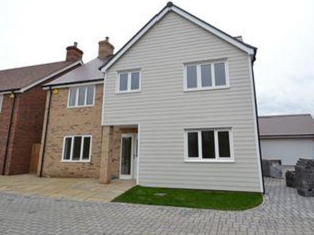House for sale in Dale Hill, Essex