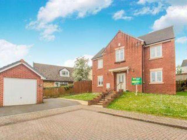 House for sale in Griffithstown, Wales