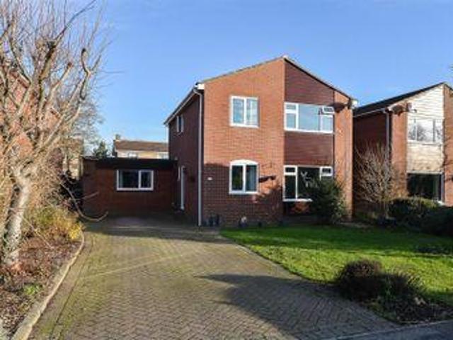 House for sale in High Field, York