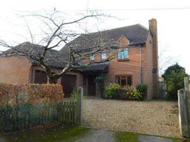 House for sale in Chippenham, Wiltshire