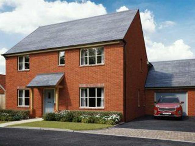 House for sale in Gloucester, Gloucestershire