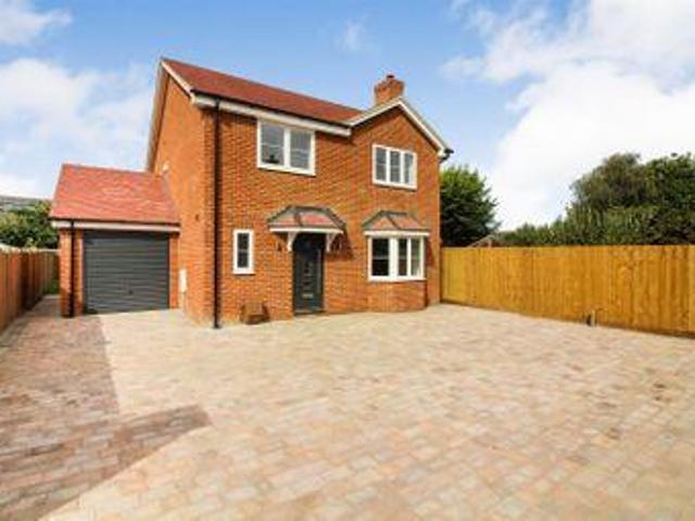 House for sale in Buckingham, Buckinghamshire