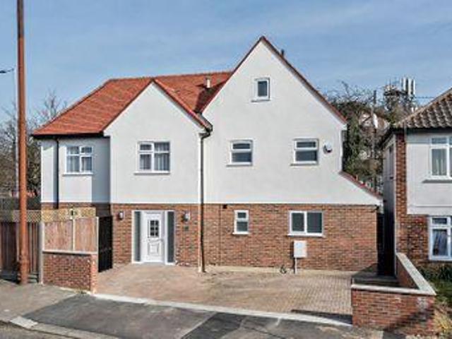 House for sale in Edgware, Greater London