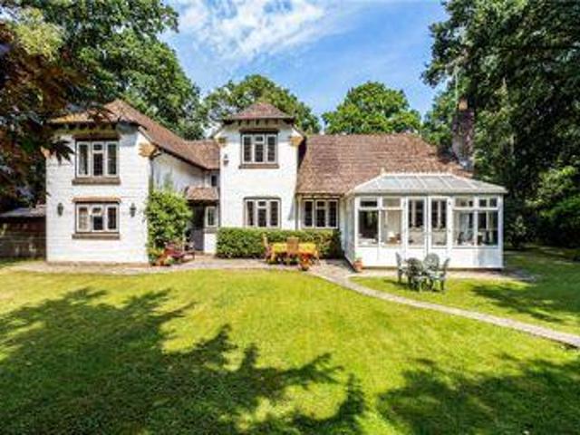 House for sale in Glynde, West Sussex