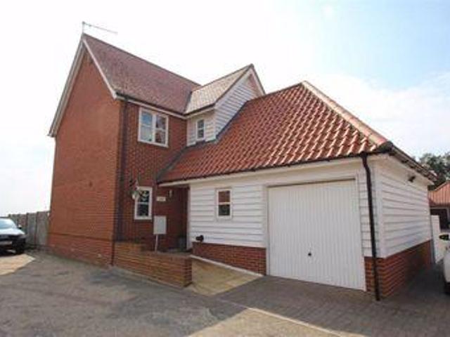 House for sale in Dale Hill, Essex