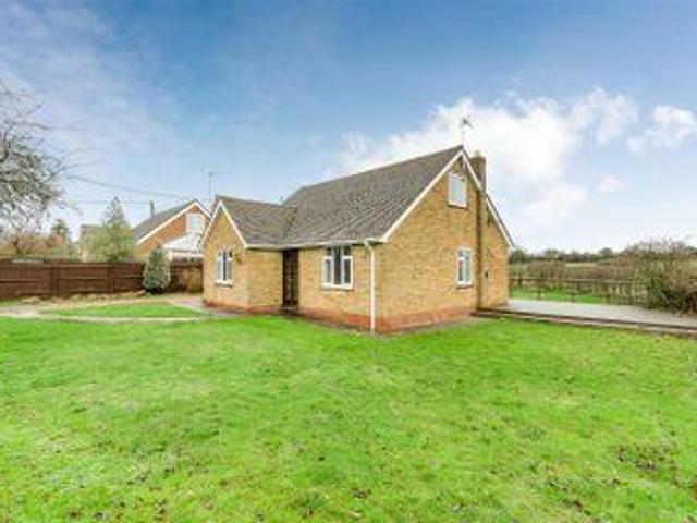 House for sale in Northampton, Northamptonshire