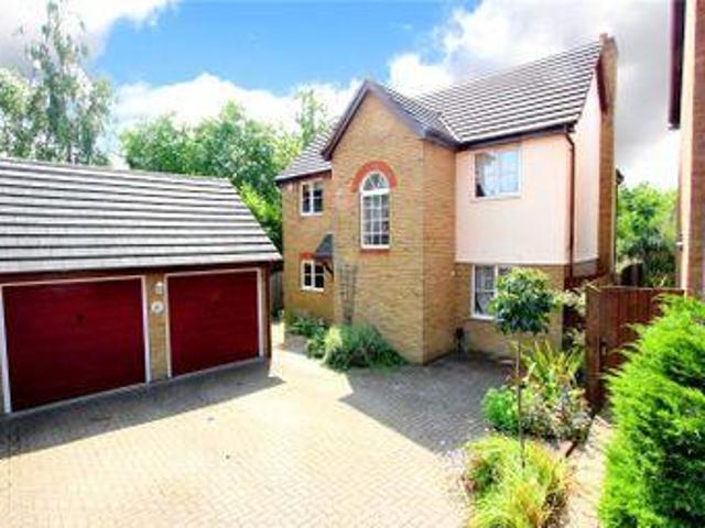 House for sale in Abbots Langley, Three Rivers