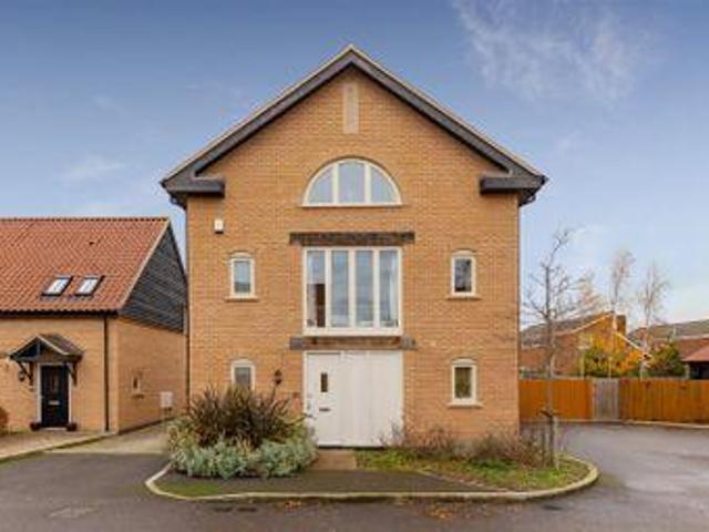 House for sale in Shefford, Bedfordshire