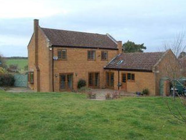 House for sale in Northampton, Northamptonshire