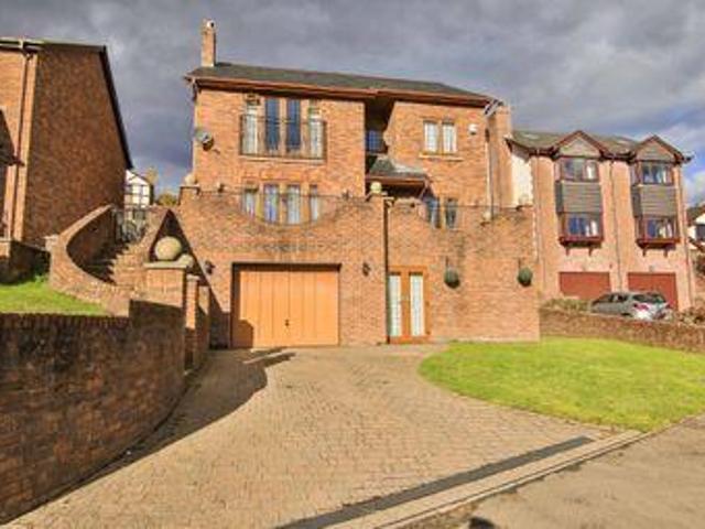 House for sale in Griffithstown, Wales