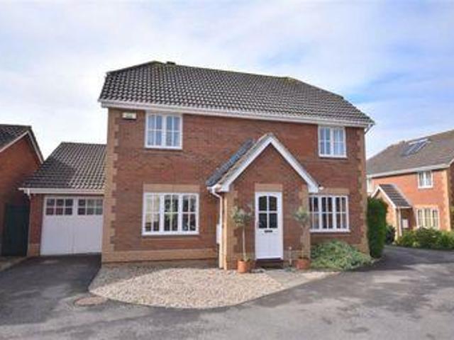 House for sale in Gloucester, Gloucestershire